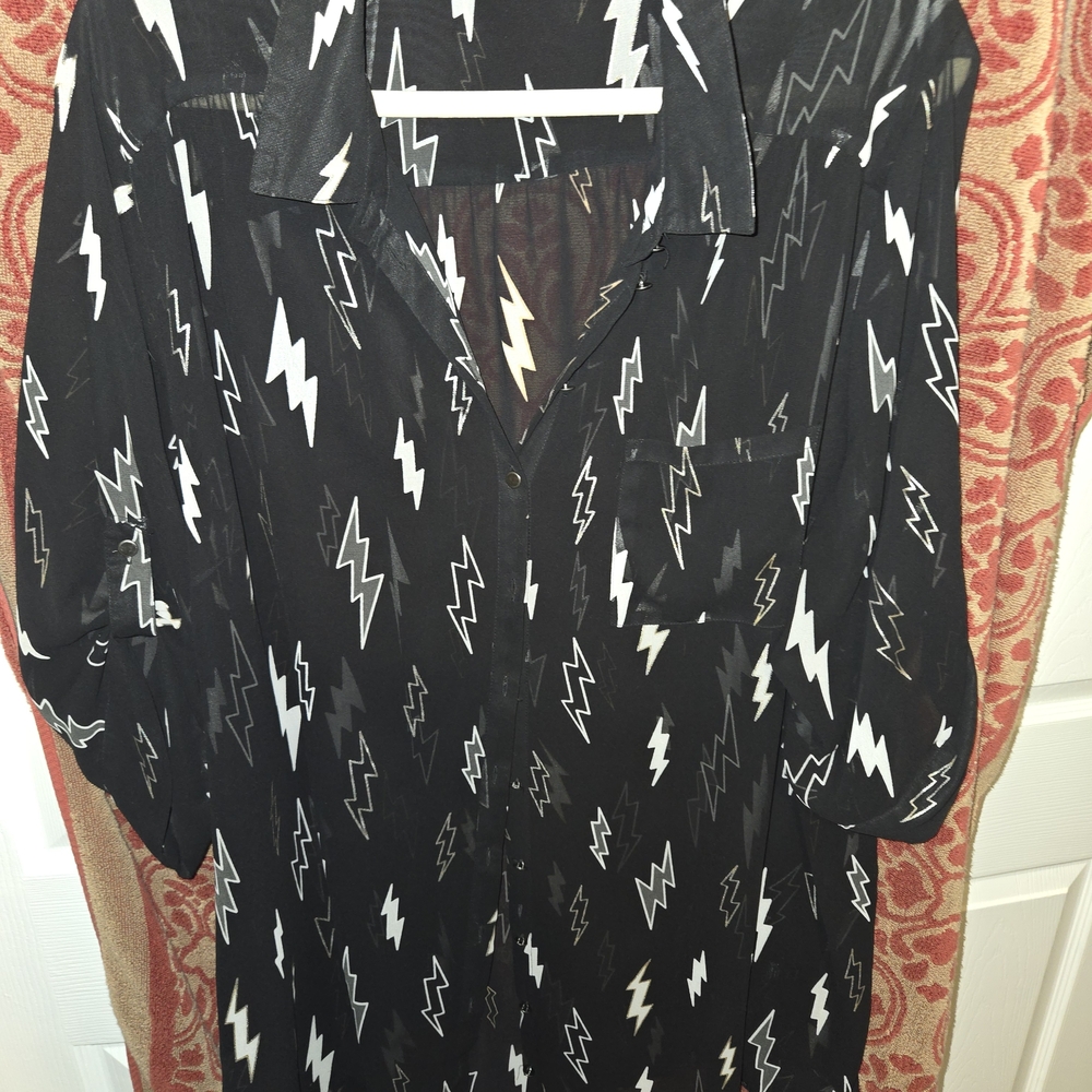 Torrid Black and White Lightning Print Men's Shirt